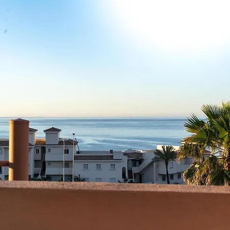 Casa Isabel -sun And Sea- Εστεπόνα
